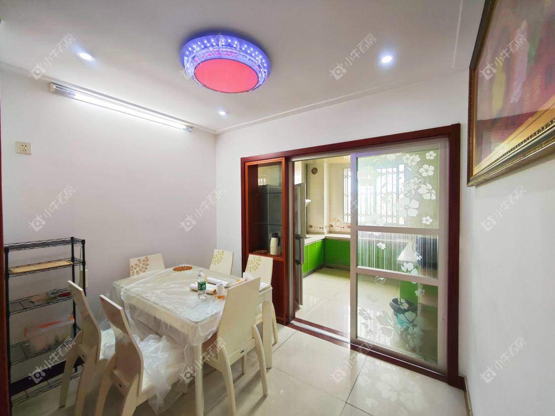 镇江城市绿洲在售二手房源室内图_小牛看房