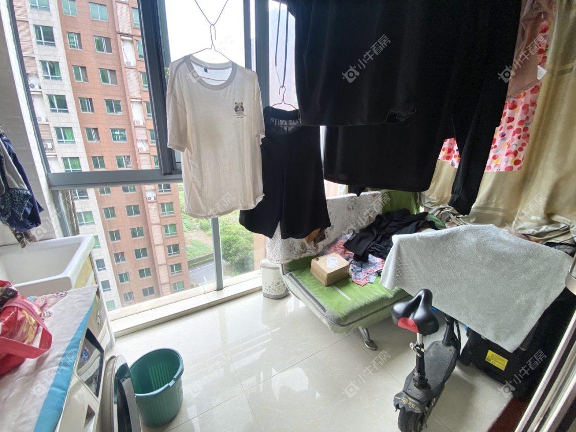 镇江金桥世纪城在售二手房源室内图_小牛看房