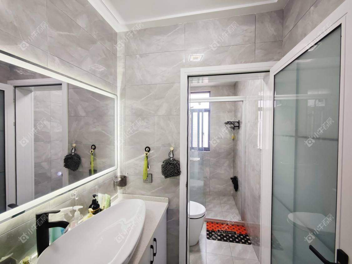 镇江曲园小区在售二手房源室内图_小牛看房