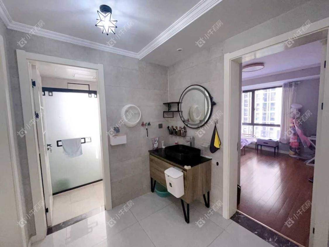 镇江华都锦城在售二手房源室内图_小牛看房