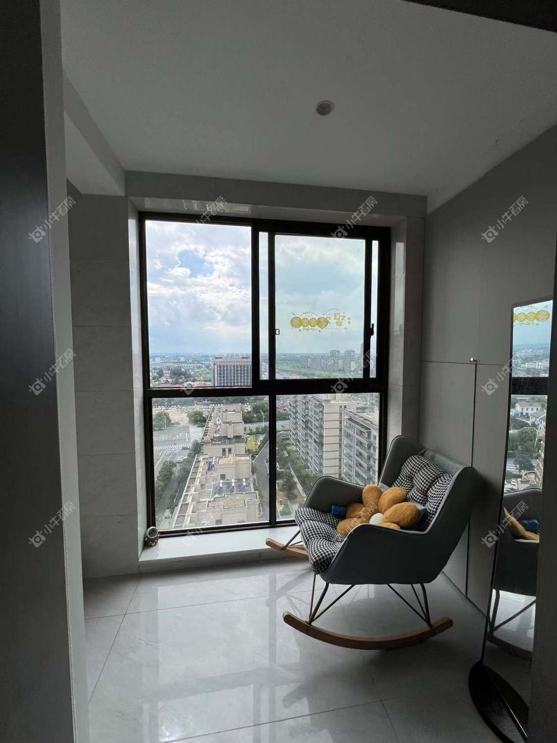 镇江昆仑华府在售二手房源室内图_小牛看房