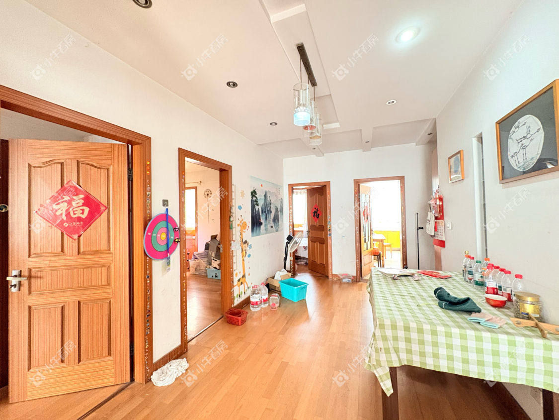 镇江凤翔花园在租房源室内图_小牛看房