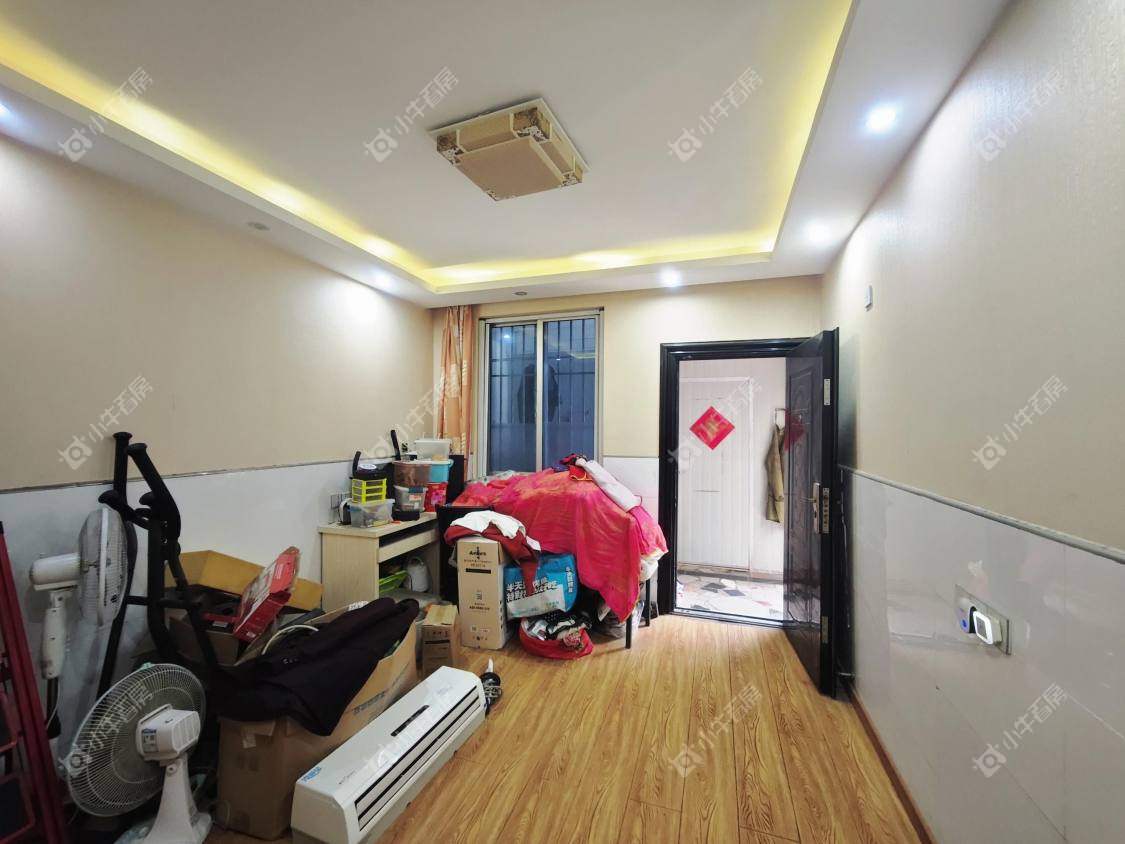 镇江龙凤山庄在售二手房源室内图_小牛看房