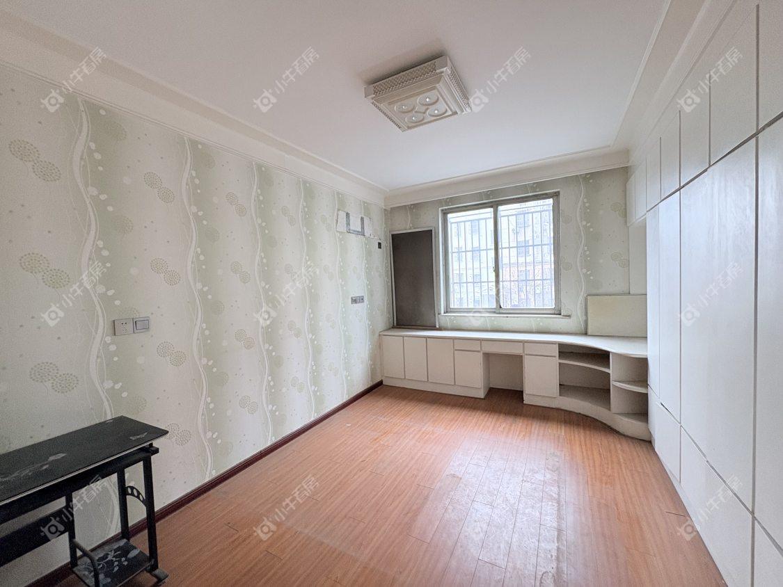 镇江金宛新村在售二手房源室内图_小牛看房