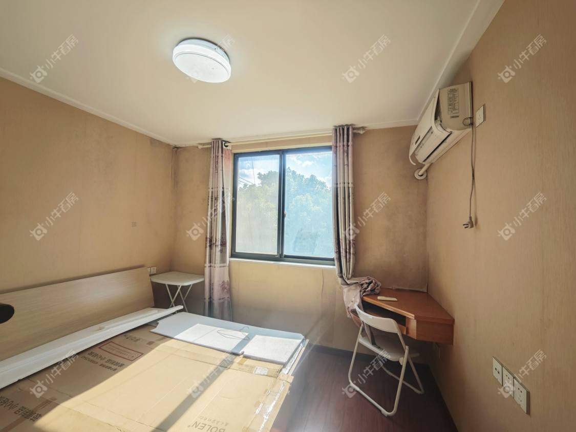 镇江华南新村在售二手房源室内图_小牛看房