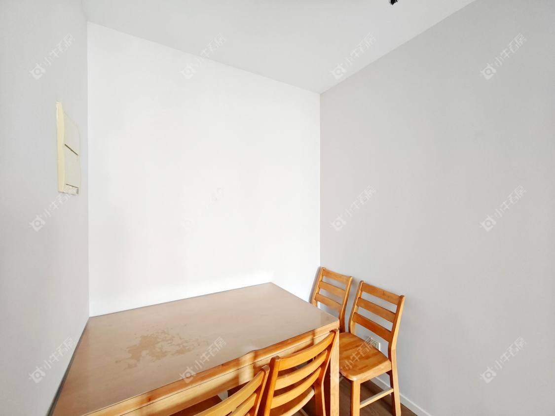 镇江练湖新城在售二手房源室内图_小牛看房