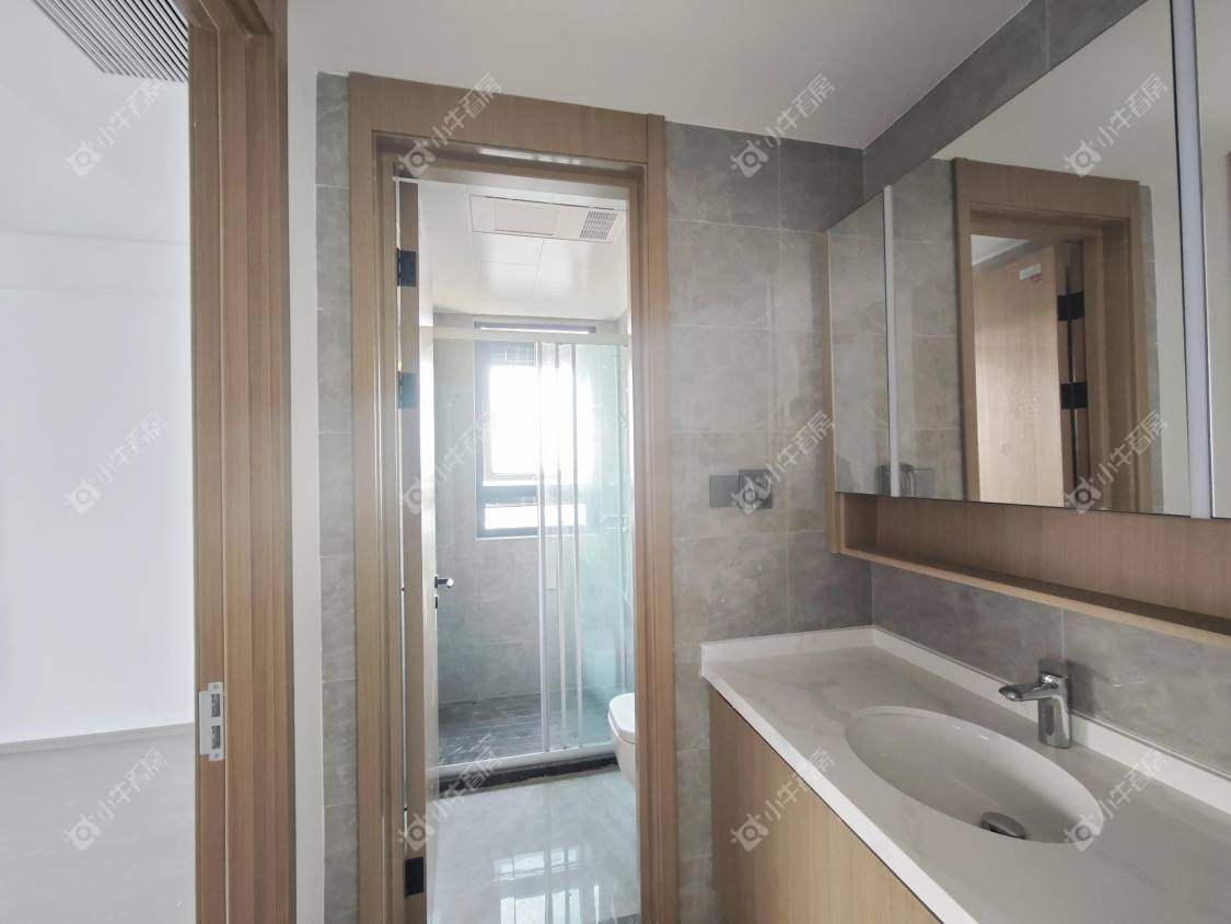 镇江远洋心里在售二手房源室内图_小牛看房