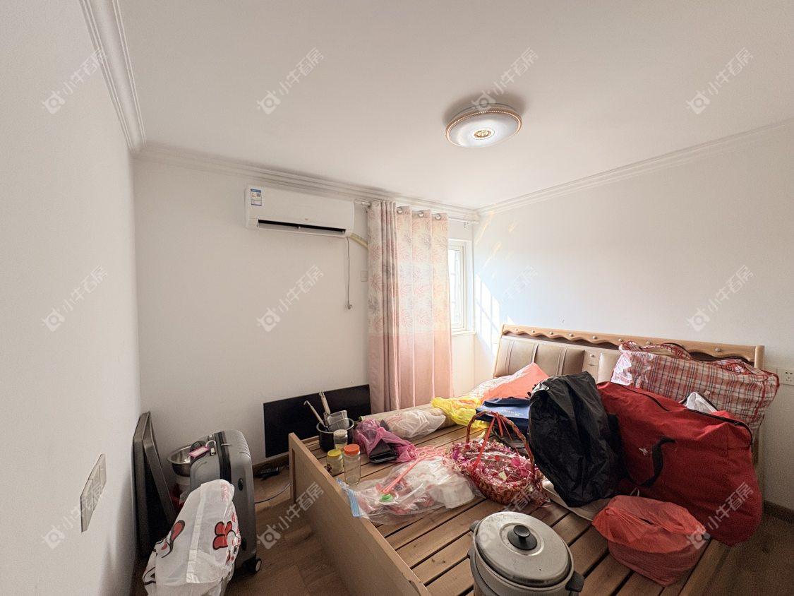 镇江东南新城在售二手房源室内图_小牛看房