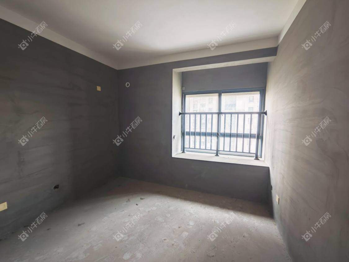 镇江荣城国际一期在售二手房源室内图_小牛看房