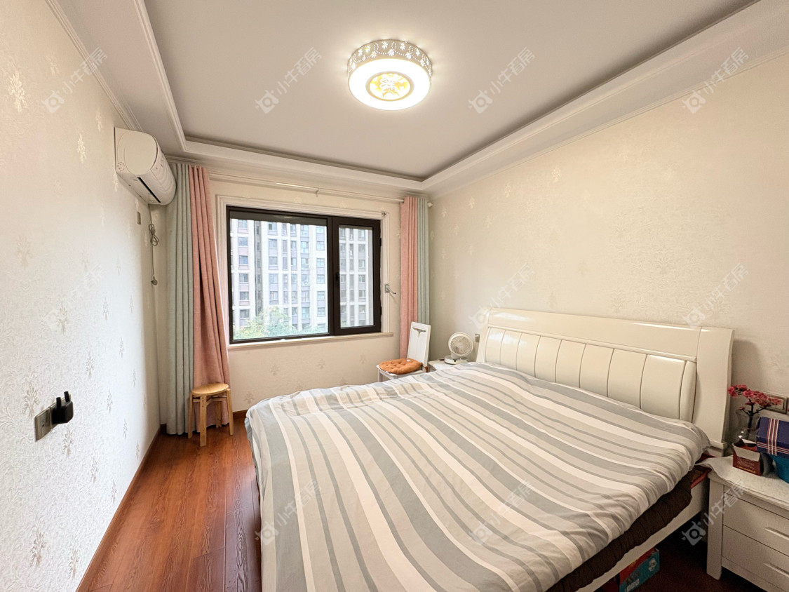 镇江滨河凤凰城在售二手房源室内图_小牛看房