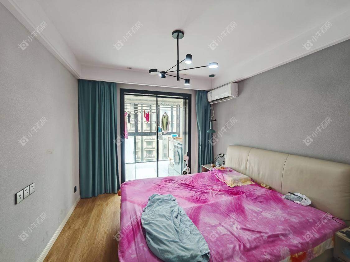 镇江天颐城在售二手房源室内图_小牛看房