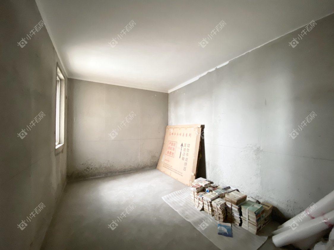 镇江南门花园在售二手房源室内图_小牛看房