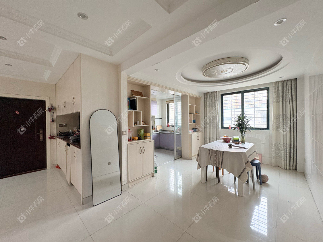 镇江欧洲城在售二手房源室内图_小牛看房