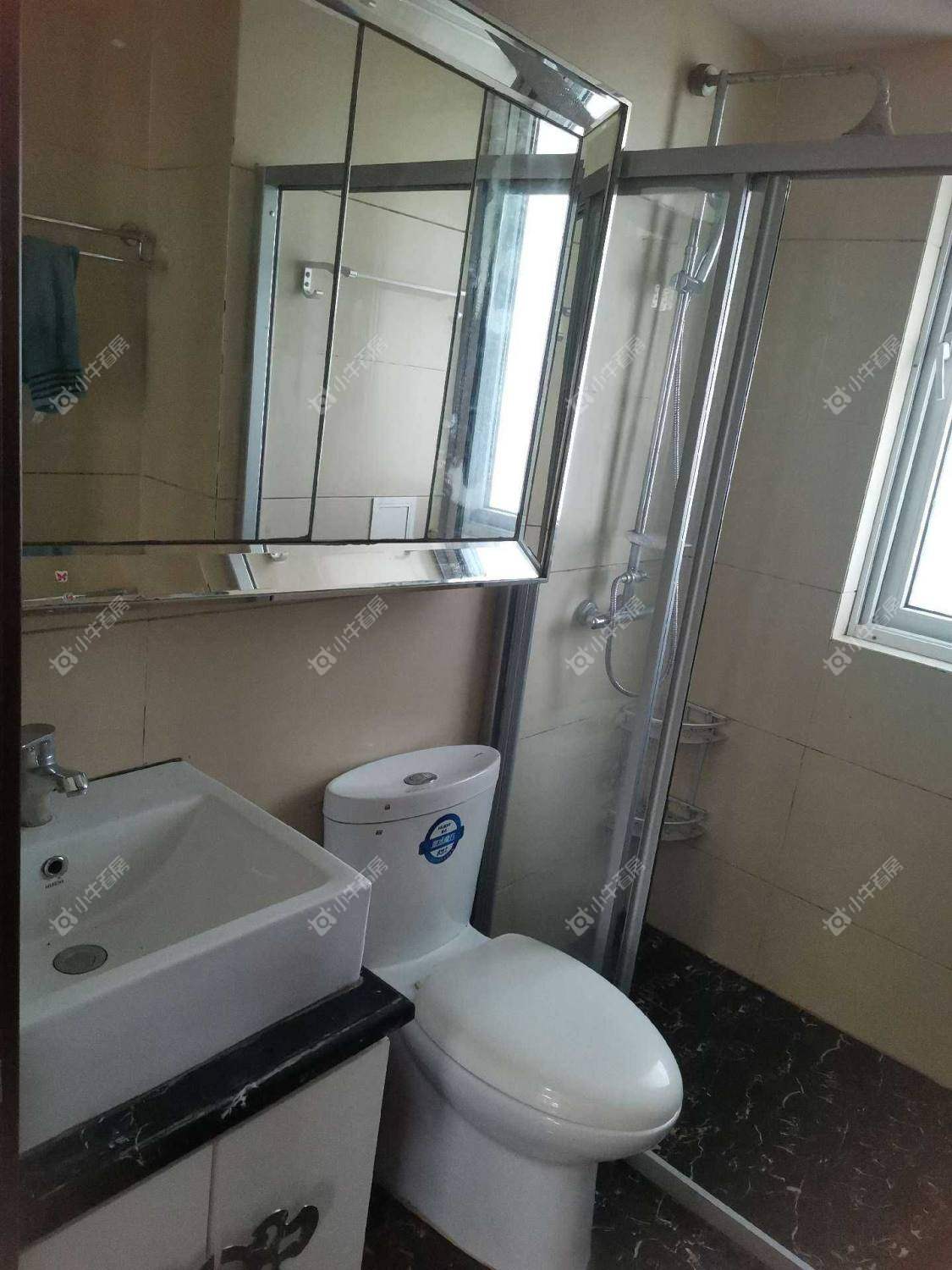 镇江碧桂园在售二手房源室内图_小牛看房