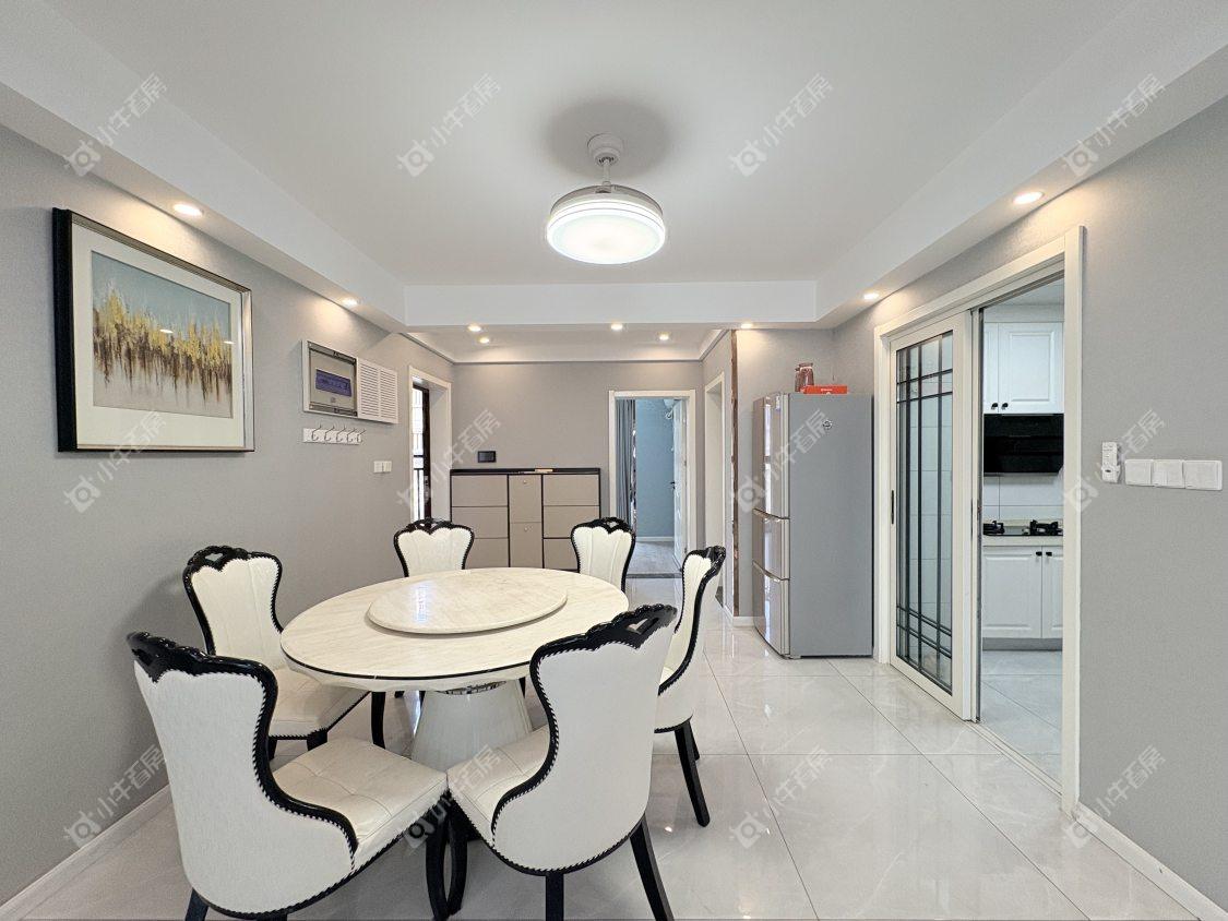 镇江华都幸福里在售二手房源室内图_小牛看房