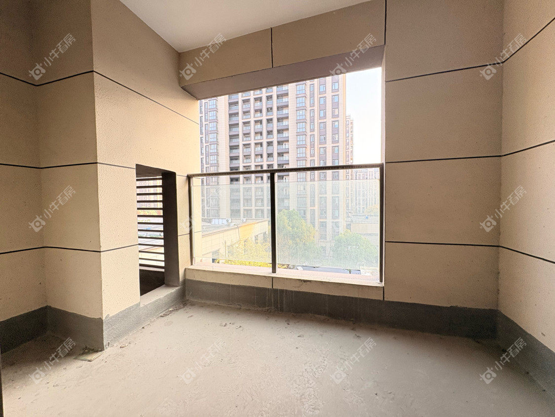 镇江滨河凤凰城在售二手房源室内图_小牛看房