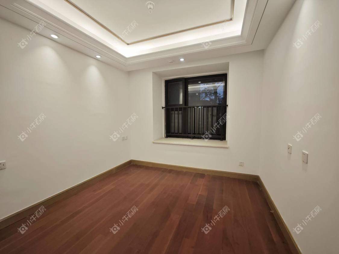 镇江红星天铂在售二手房源室内图_小牛看房