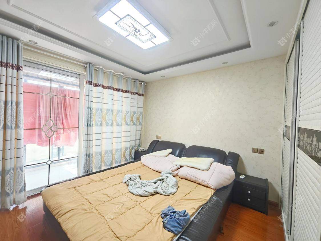 镇江信达香堤国际在售二手房源室内图_小牛看房