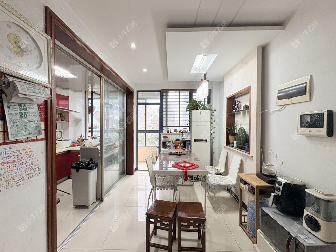 镇江天波城在售二手房源室内图_小牛看房