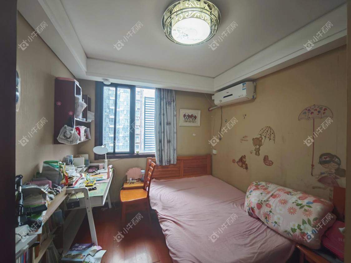 镇江凤凰国际在售二手房源室内图_小牛看房