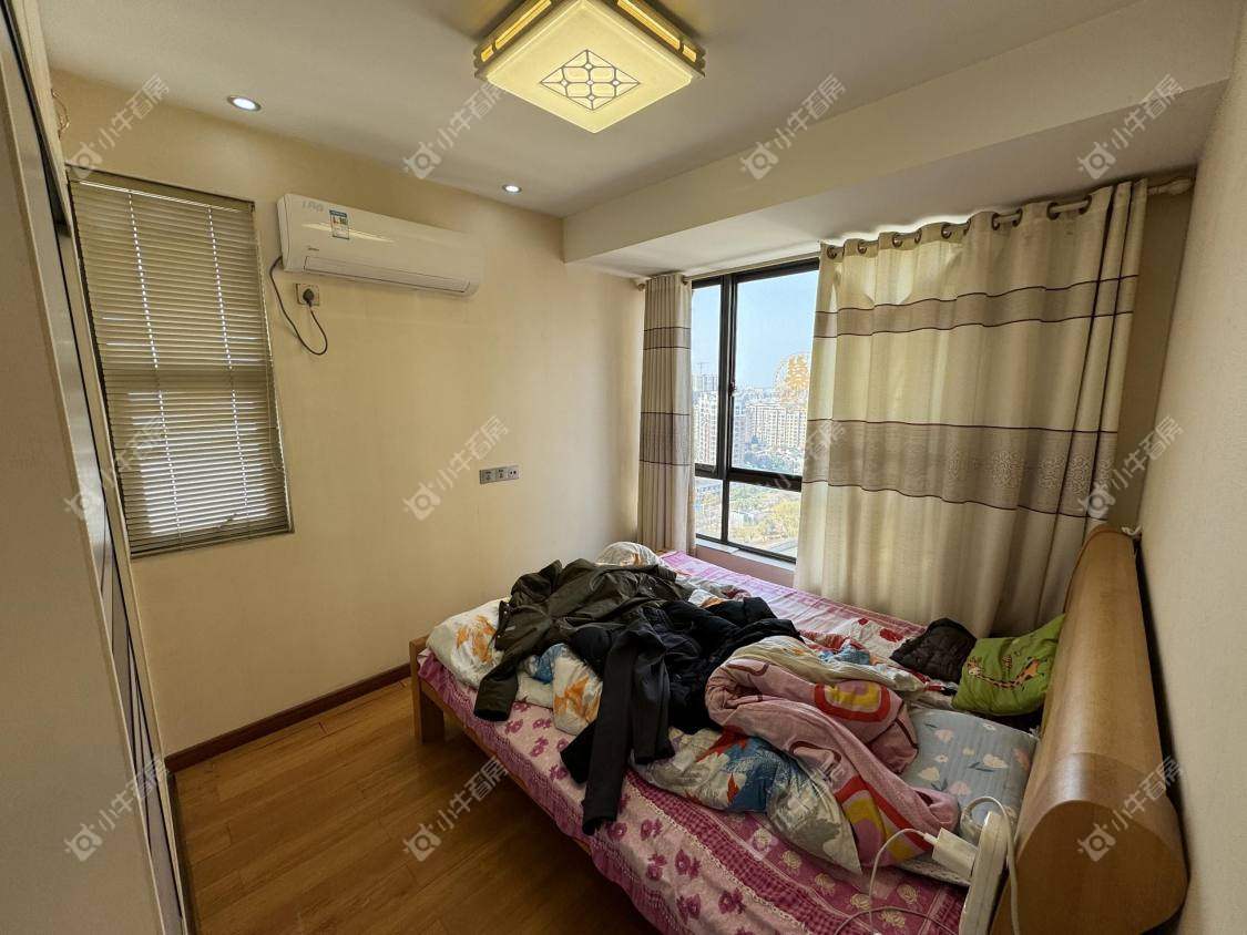 镇江华都锦城在售二手房源室内图_小牛看房