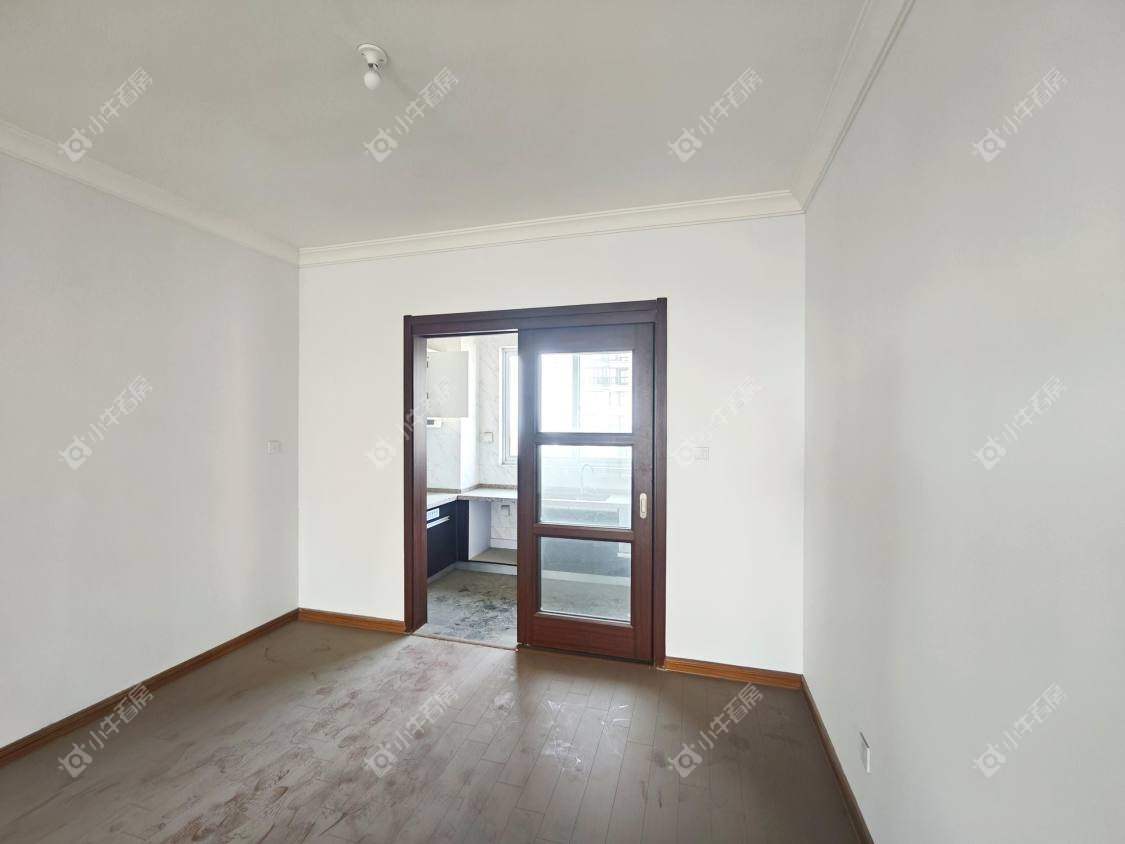 镇江碧桂园在售二手房源室内图_小牛看房