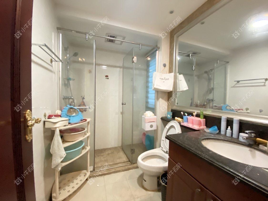 镇江恒大城在售二手房源室内图_小牛看房