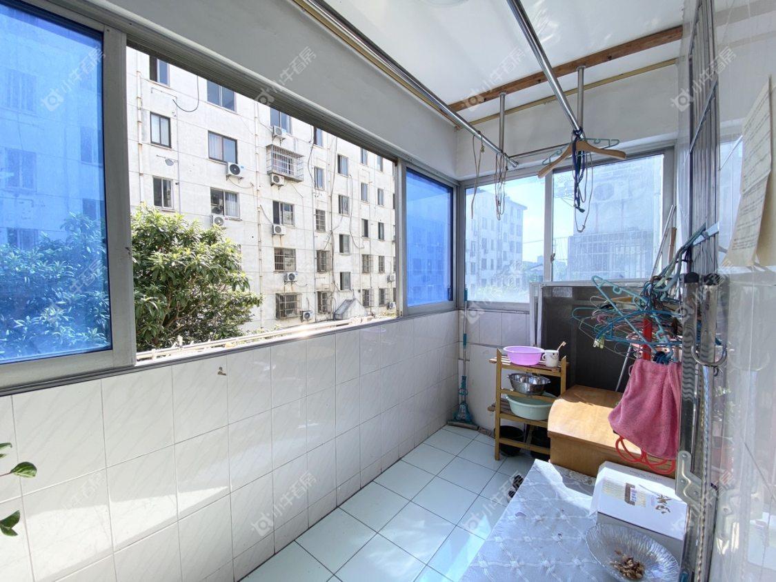 镇江华南园中园在售二手房源室内图_小牛看房