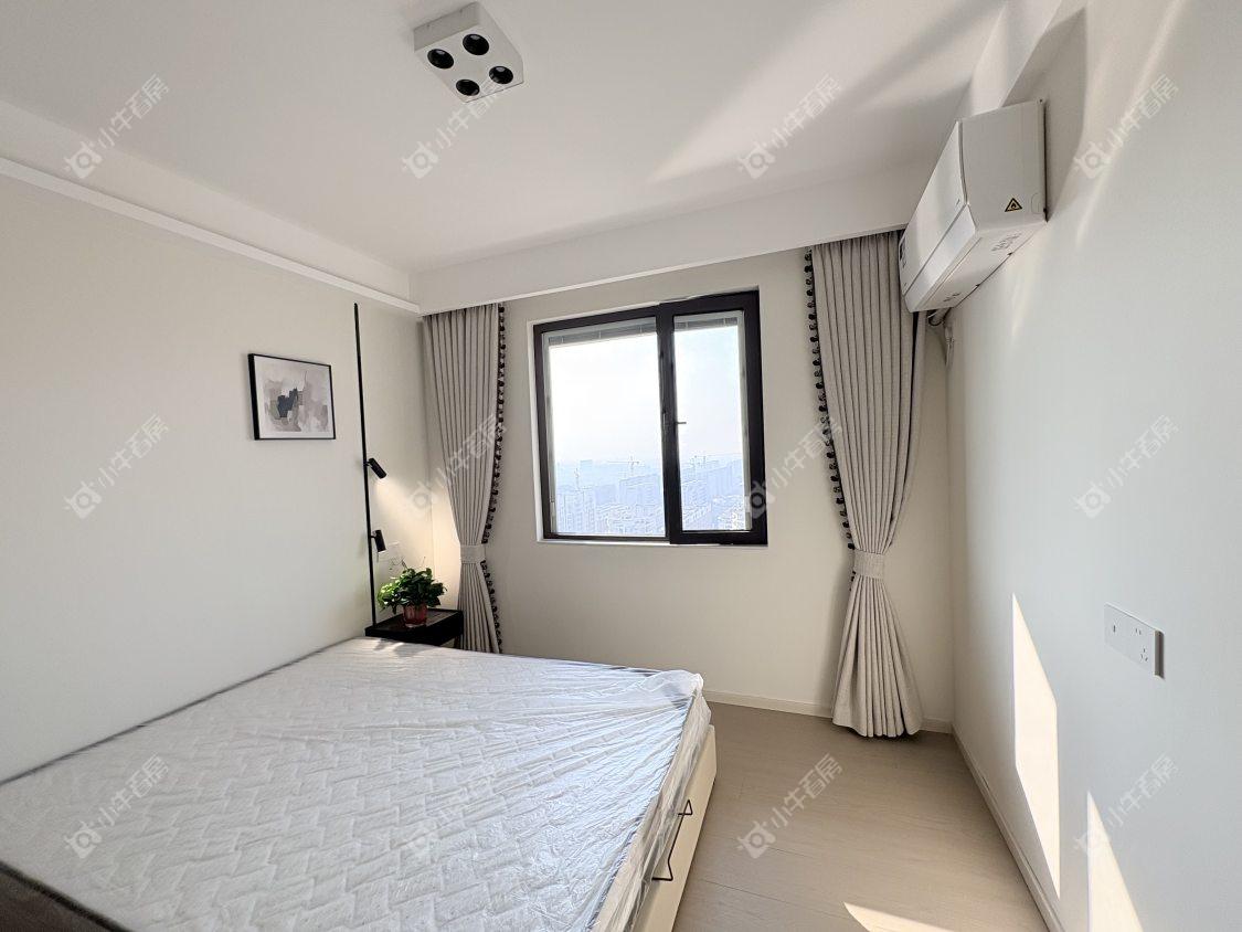 镇江华都翰林府在售二手房源室内图_小牛看房