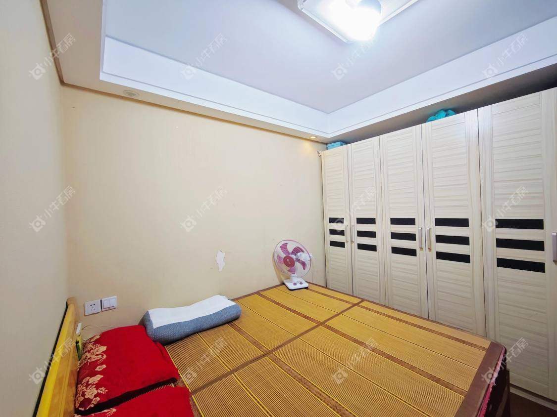 镇江凤凰国际在售二手房源室内图_小牛看房