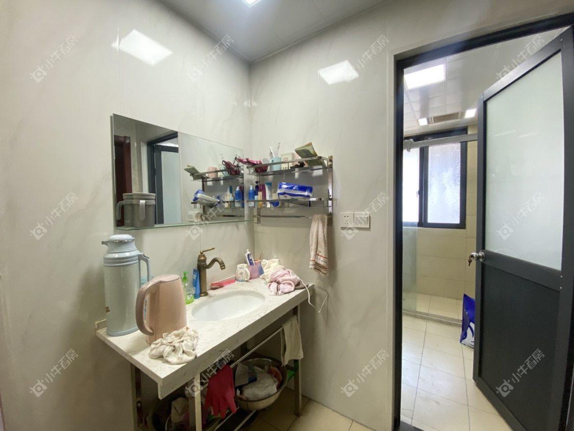 镇江国信宜和在售二手房源室内图_小牛看房