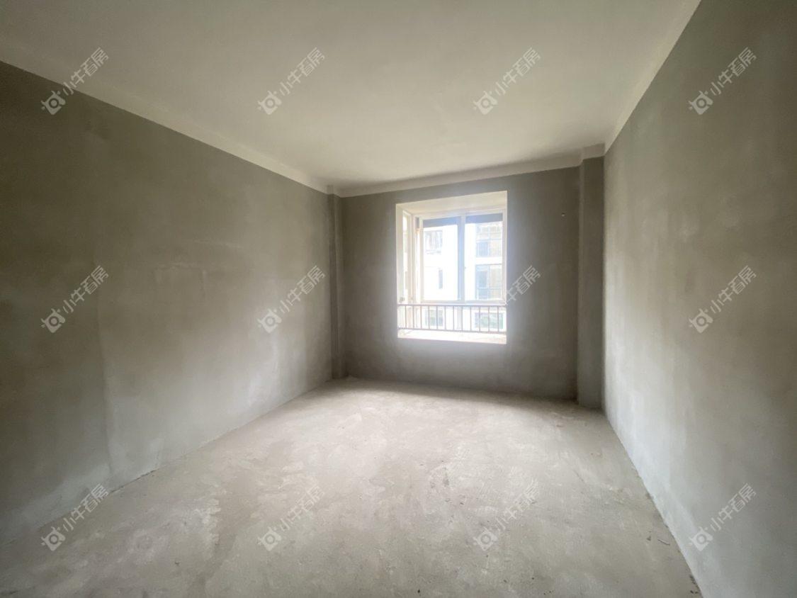 镇江和谐里在售二手房源室内图_小牛看房