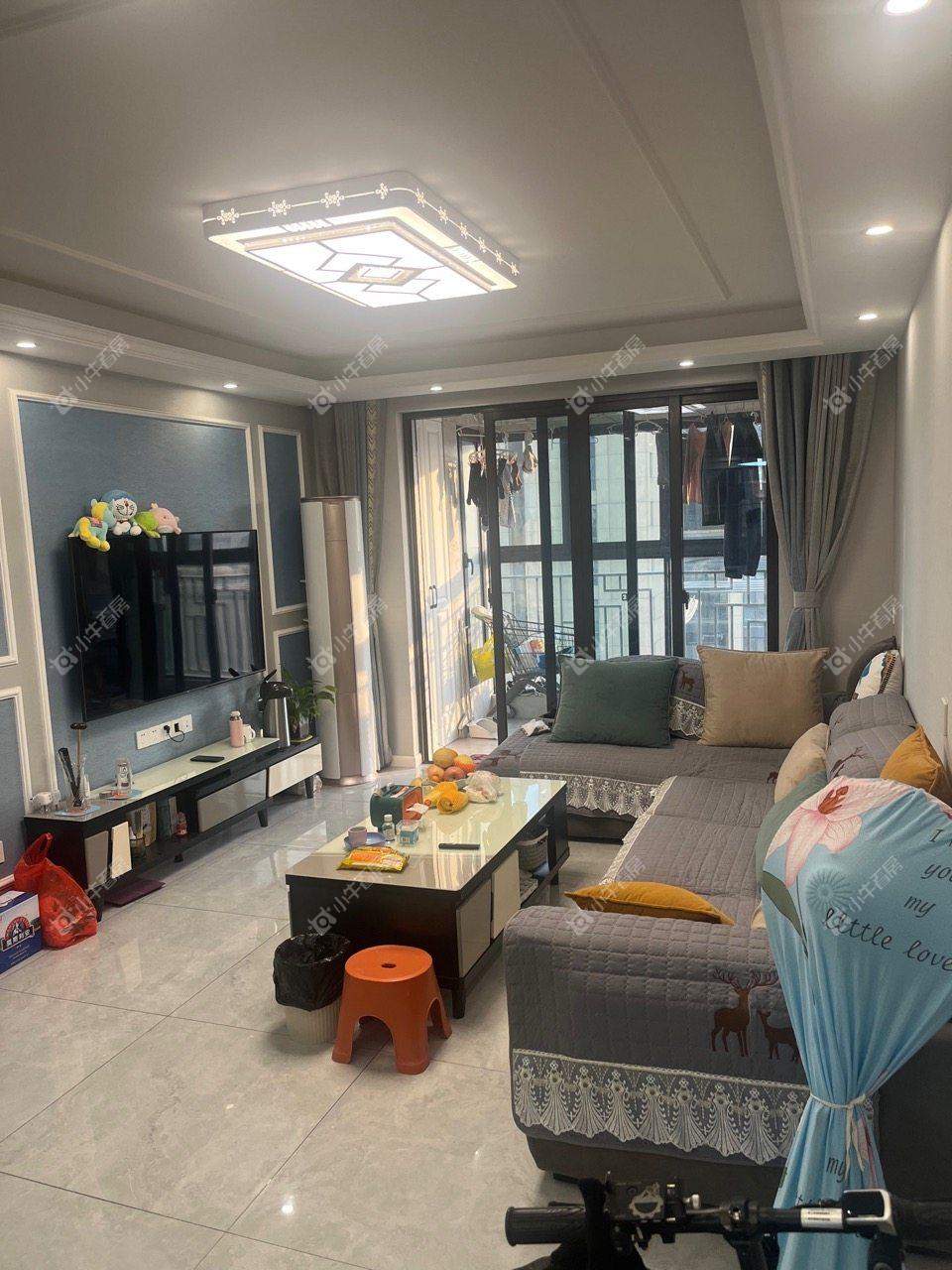 镇江华都幸福里在售二手房源室内图_小牛看房