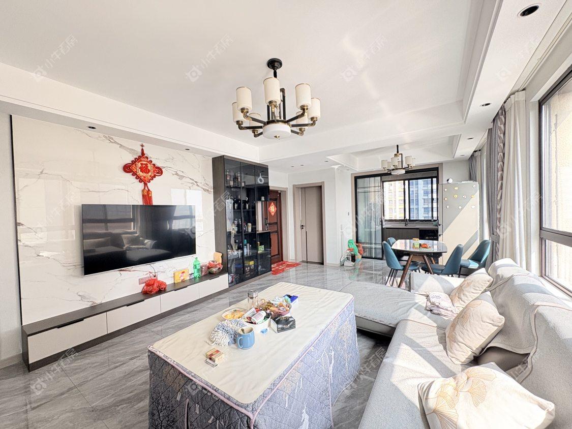 镇江昆仑华府在售二手房源室内图_小牛看房