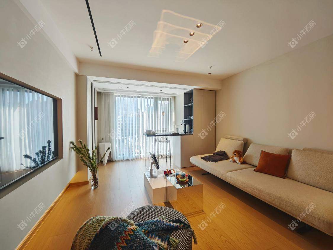 镇江御珑湾商业楼在售二手房源室内图_小牛看房