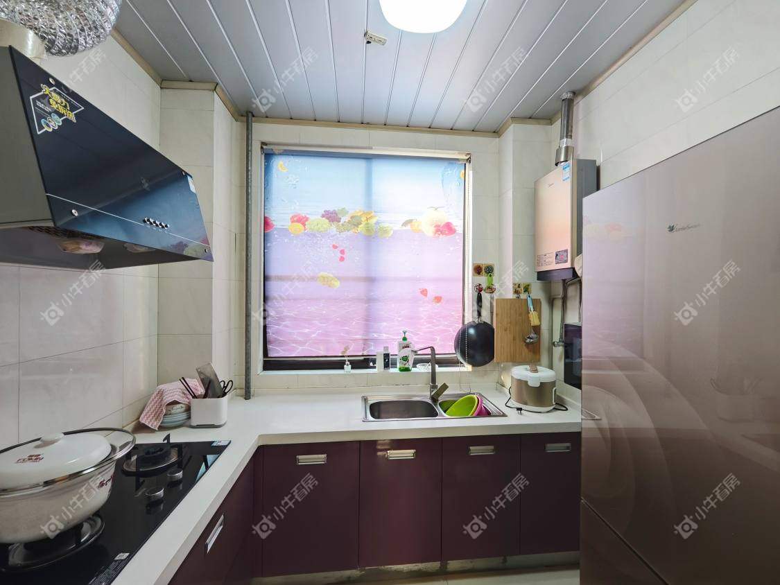 镇江世纪豪都在售二手房源室内图_小牛看房