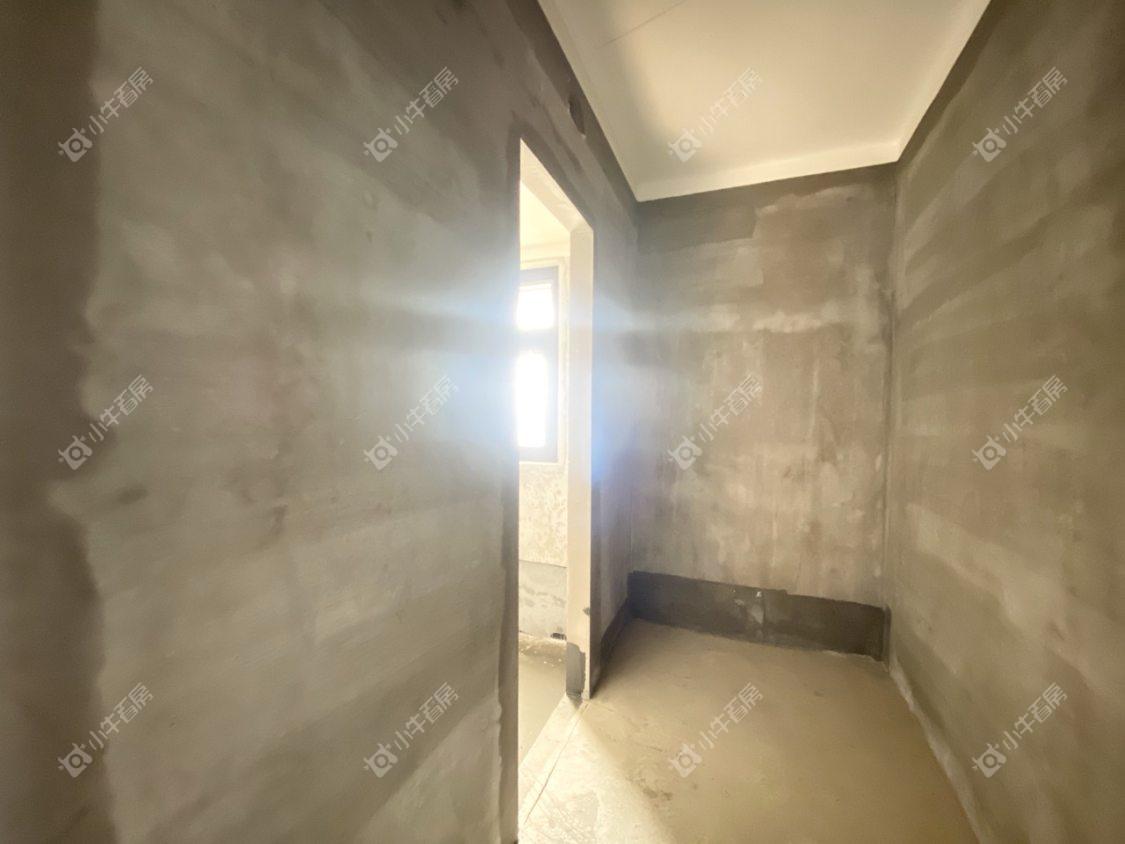 镇江天怡南郡在售二手房源室内图_小牛看房