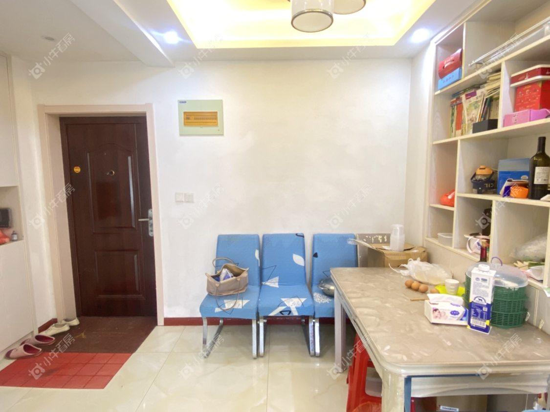 镇江众悦华城在售二手房源室内图_小牛看房