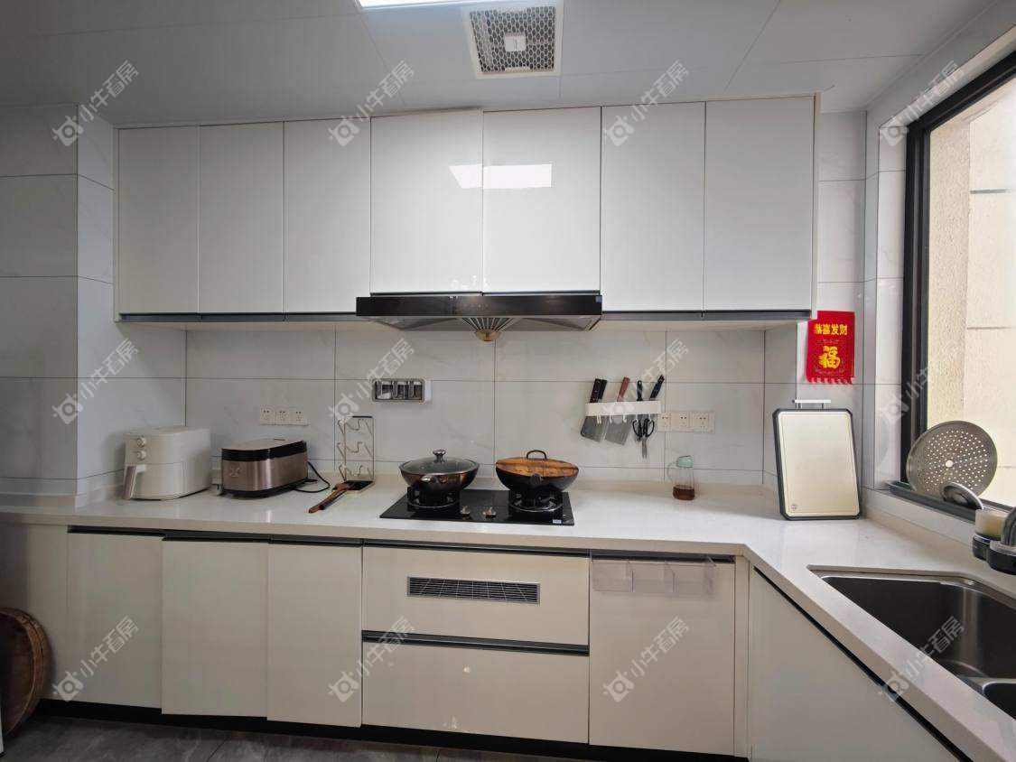 镇江凤熹台在售二手房源室内图_小牛看房