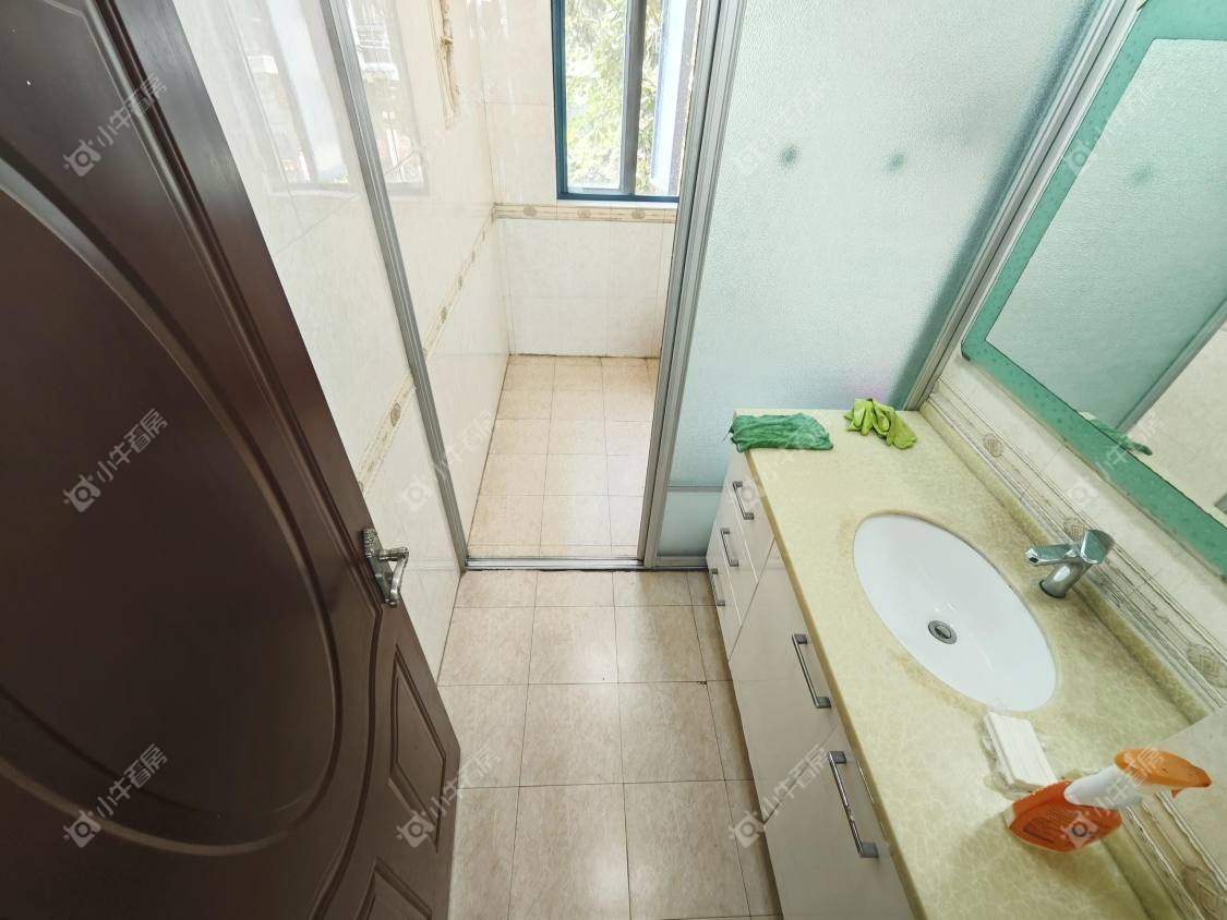 镇江天波城在售二手房源室内图_小牛看房