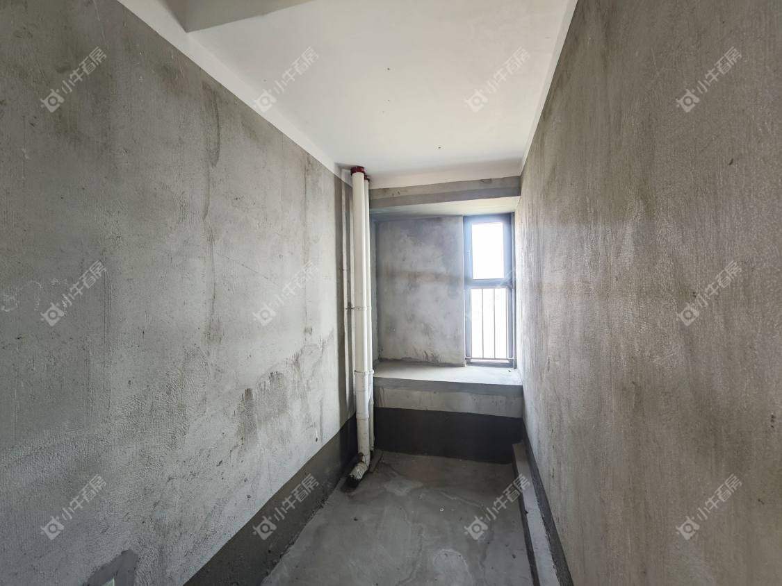 镇江凤熹台在售二手房源室内图_小牛看房