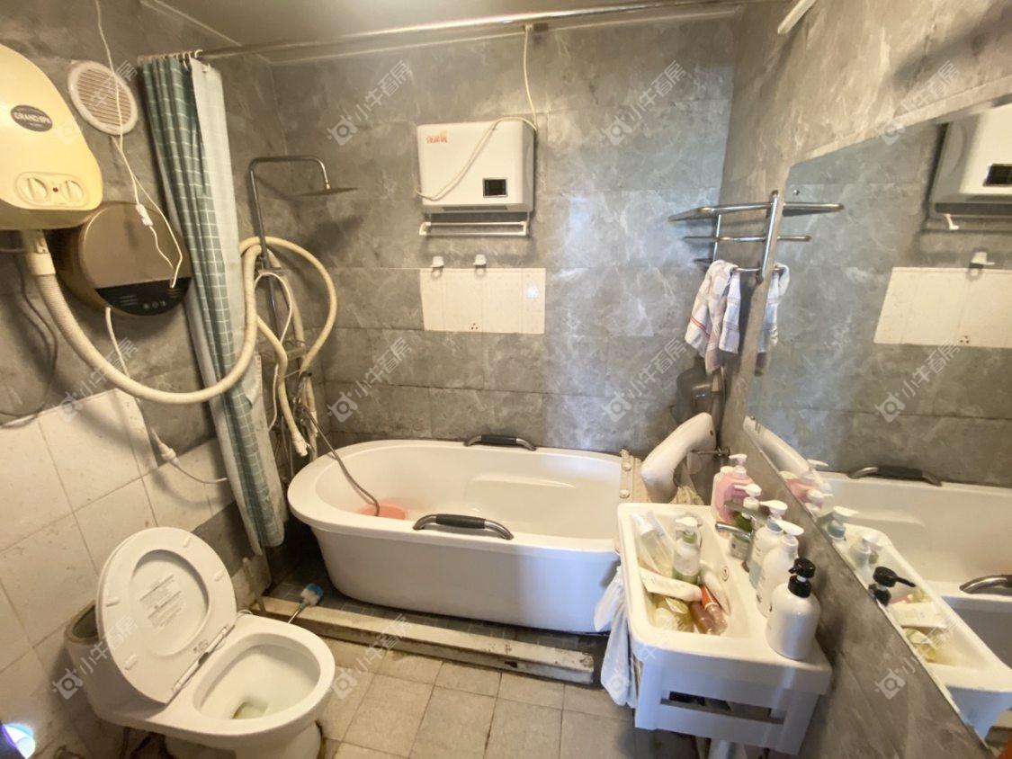 镇江华南新村在售二手房源室内图_小牛看房