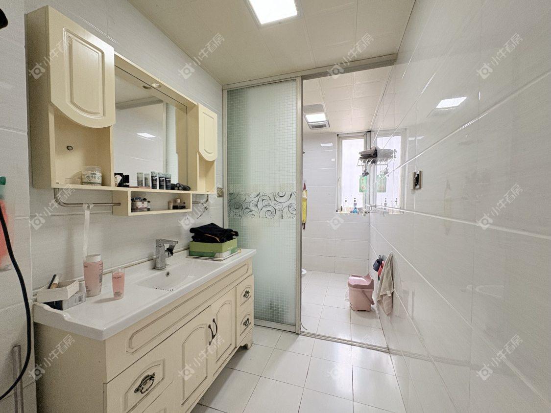 镇江练湖新城在售二手房源室内图_小牛看房