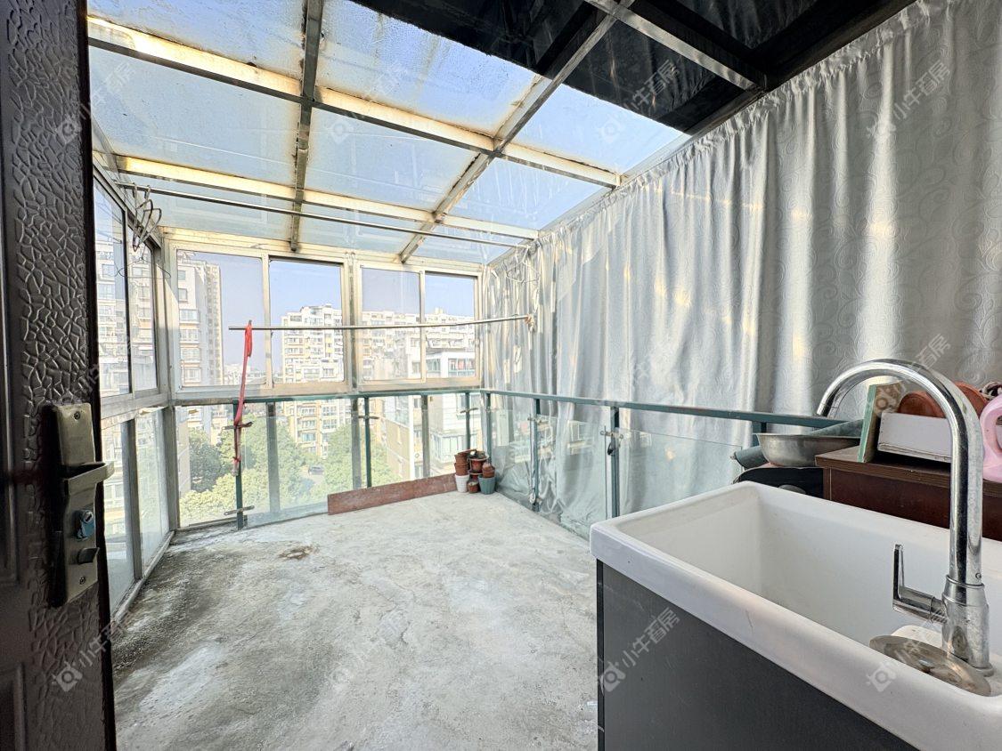 镇江锦尚名都在售二手房源室内图_小牛看房