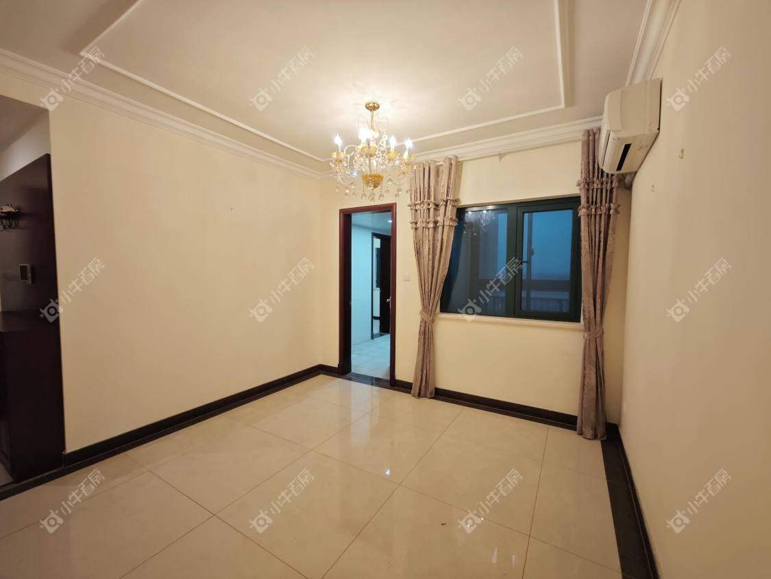 镇江恒大城在售二手房源室内图_小牛看房