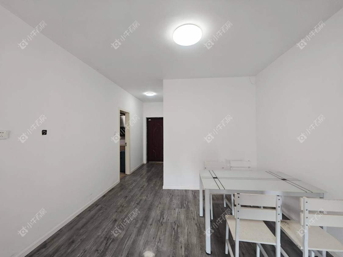 镇江大亚第一城在售二手房源室内图_小牛看房