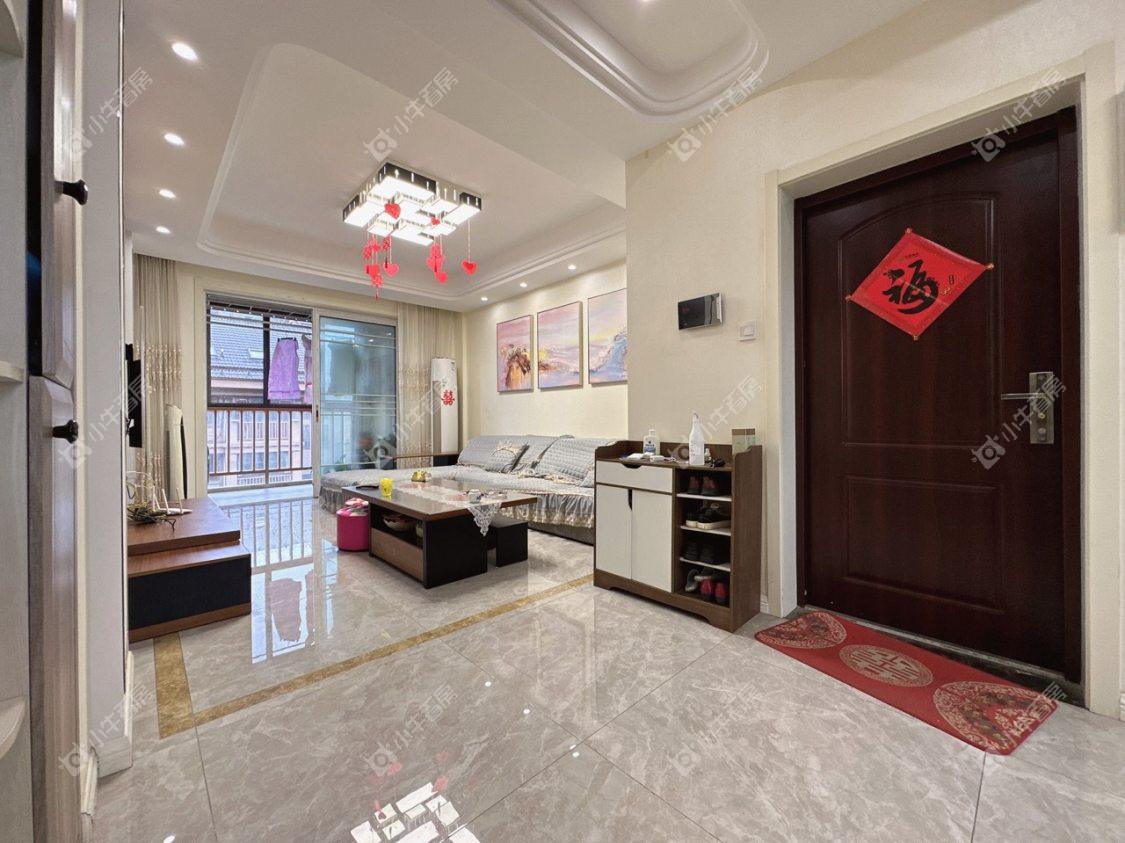 镇江世纪豪都在售二手房源室内图_小牛看房