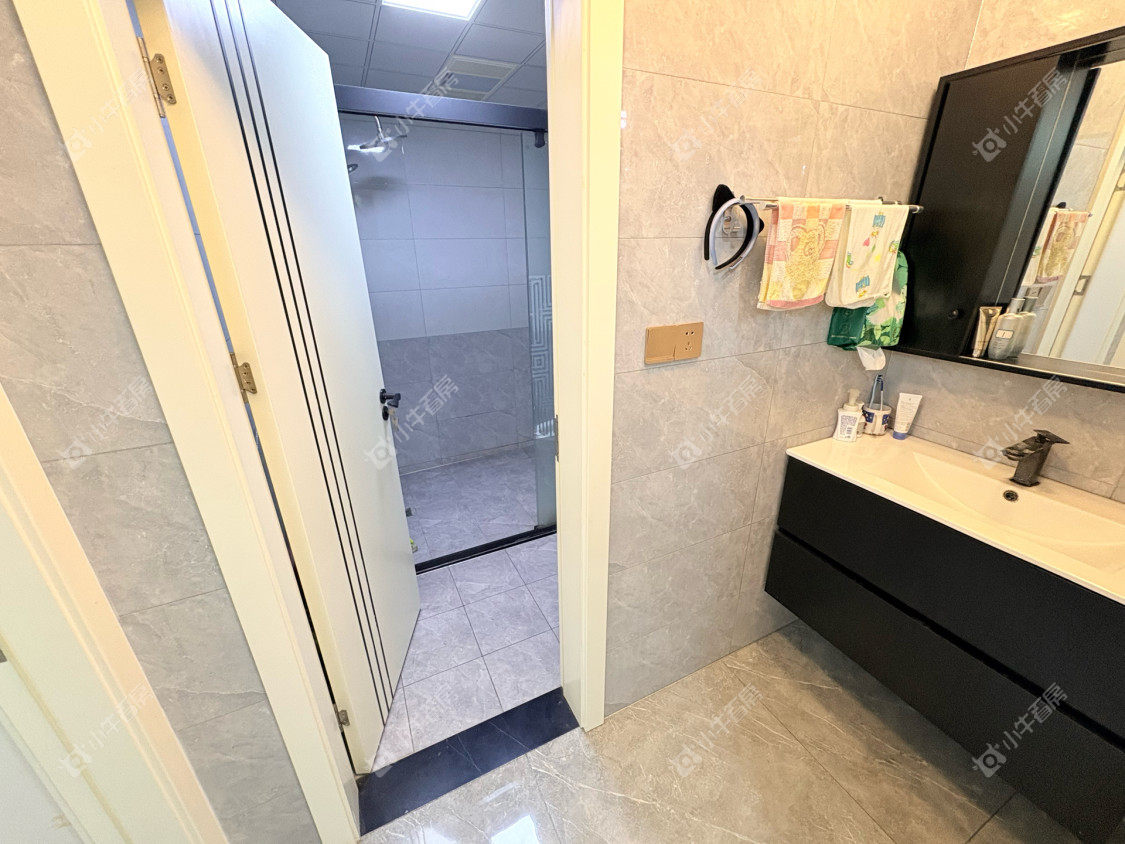 镇江华都幸福里在售二手房源室内图_小牛看房