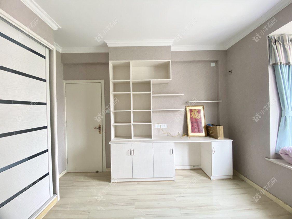 镇江凰嘉花苑在售二手房源室内图_小牛看房