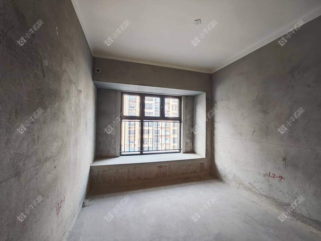 镇江碧桂园樾府在售二手房源室内图_小牛看房